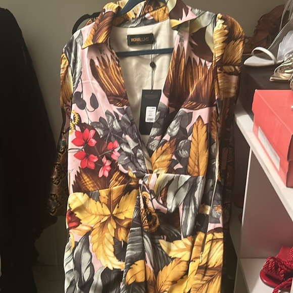 NovaLux Teresa Floral Maxi Dress - Picture 6 of 6